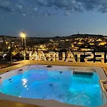 Otel Cratus Stone Palace 5*