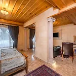 Cratus Stone Palace Otel 5*