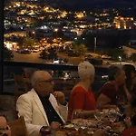 Cratus Stone Palace Otel 5*