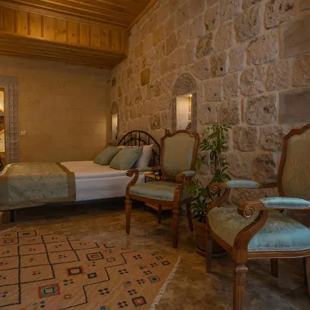 Cratus Stone Palace * Goreme