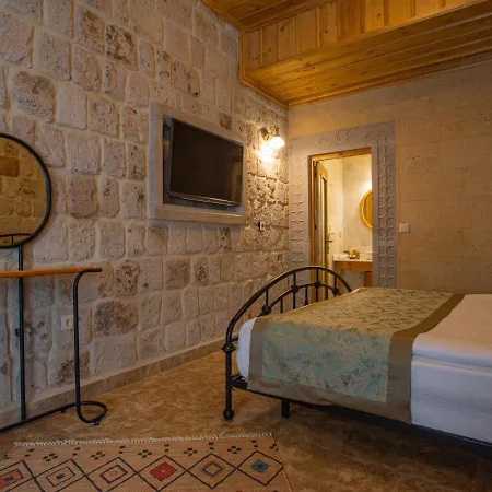 Hotel Cratus Stone Palace Goreme