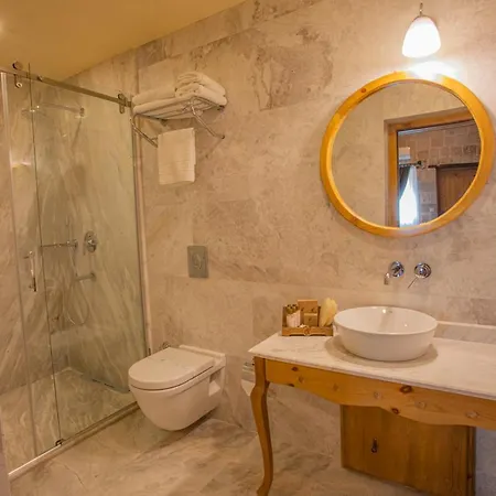 Cratus Stone Palace Hotel