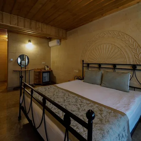 Cratus Stone Palace Hotel