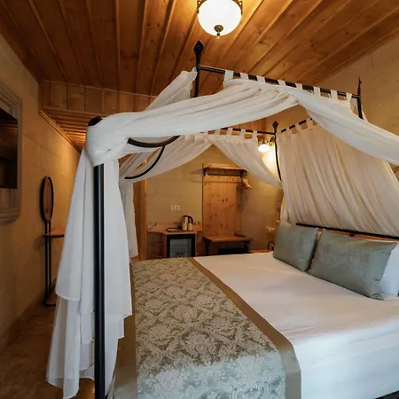 Hotel Cratus Stone Palace Goreme