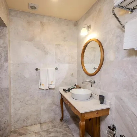 فندق Cratus Stone Palace غوريمِيه