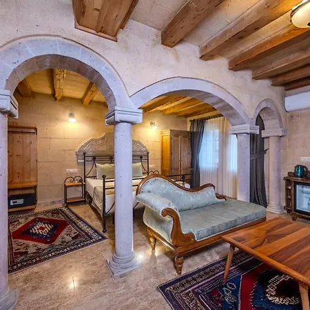Cratus Stone Palace 5*