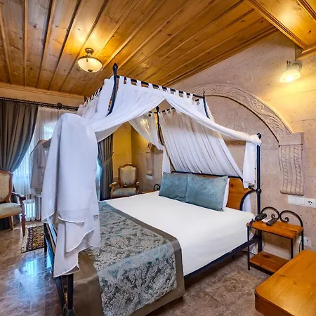 Cratus Stone Palace 5*