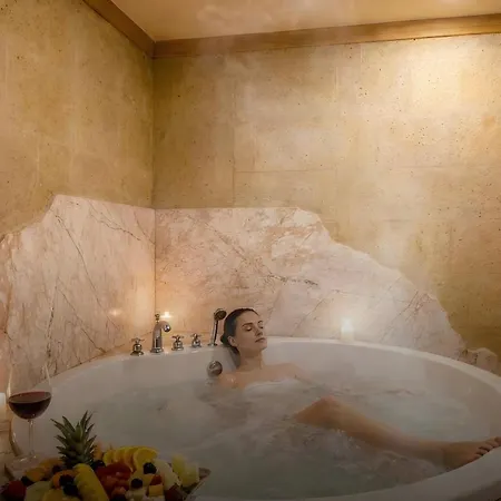Cratus Stone Palace 5* غوريمِيه