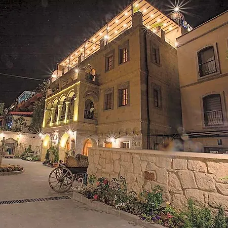 Cratus Stone Palace 괴레메