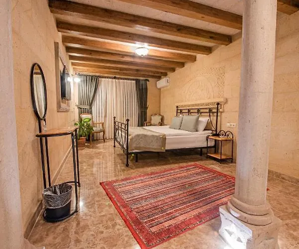 Cratus Stone Palace Hotel 5*