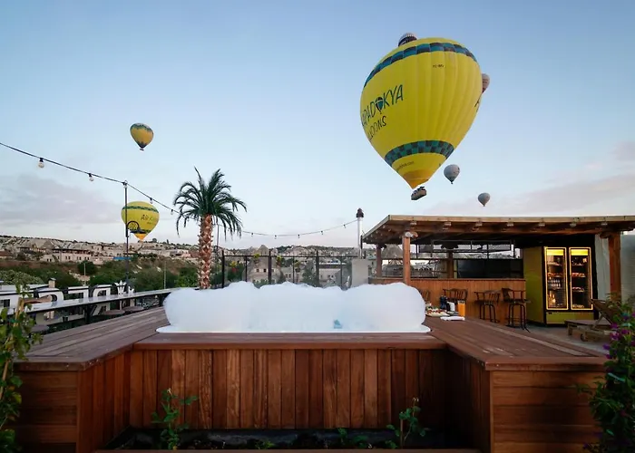 Cratus Stone Palace Hotel 5*