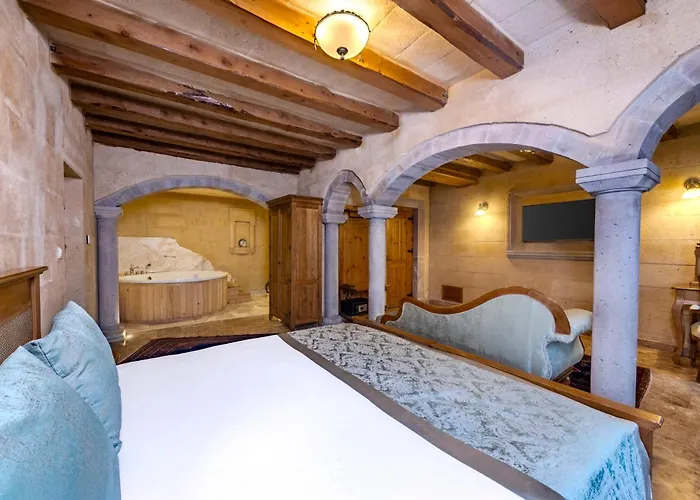 Cratus Stone Palace 5* Göreme