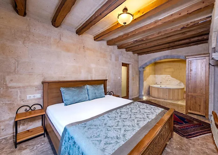 Cratus Stone Palace Hotel Göreme