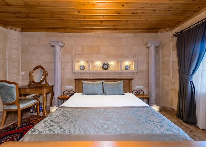 Cratus Stone Palace Hotel 5*