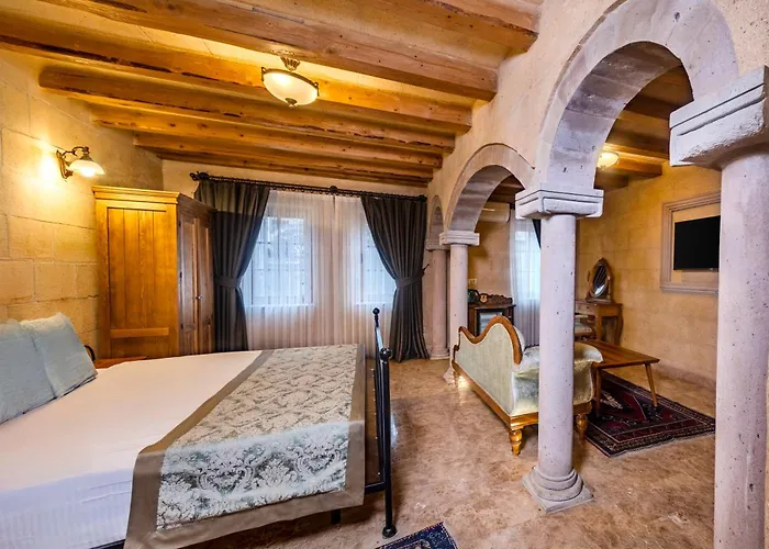 Hotel Cratus Stone Palace 5*