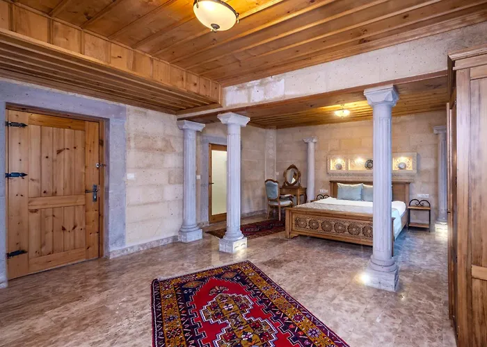 Cratus Stone Palace 5* Göreme